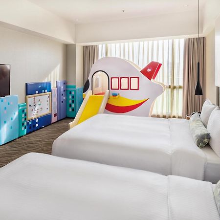 Hsin Hotel Цзяї Екстер'єр фото Family room