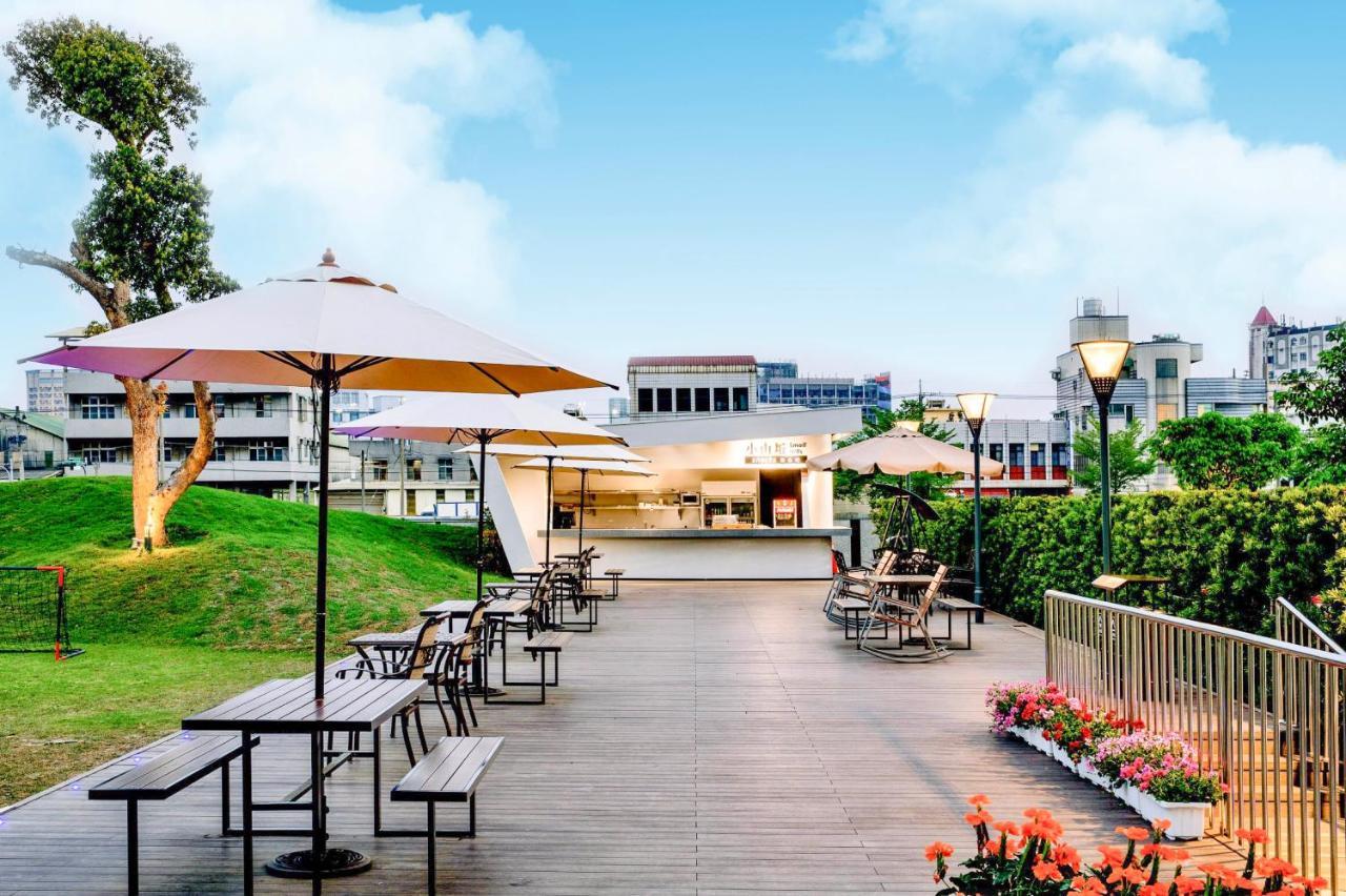 Hsin Hotel Цзяї Екстер'єр фото The campus