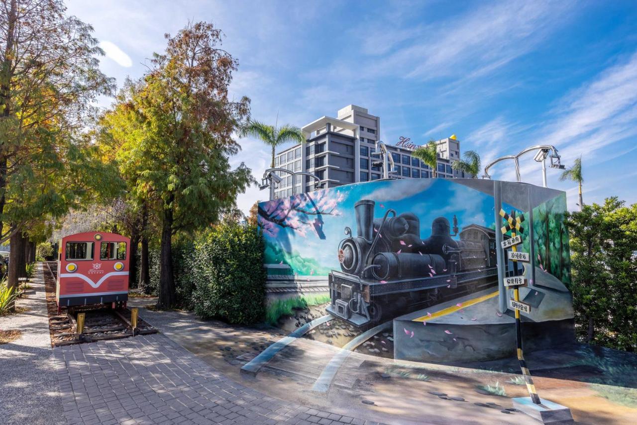Hsin Hotel Цзяї Екстер'єр фото The mural in 2019