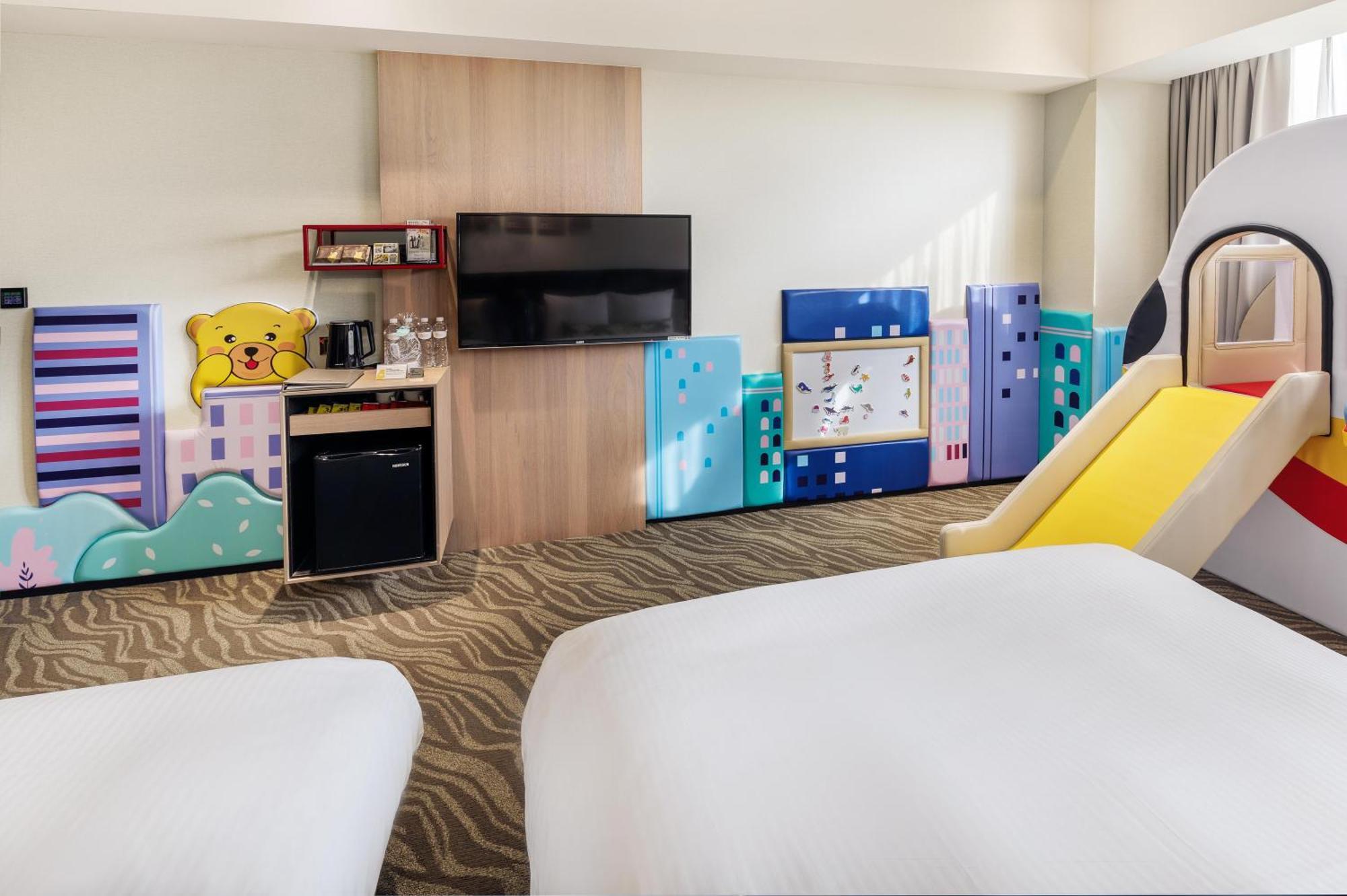 Hsin Hotel Цзяї Екстер'єр фото Family Suite