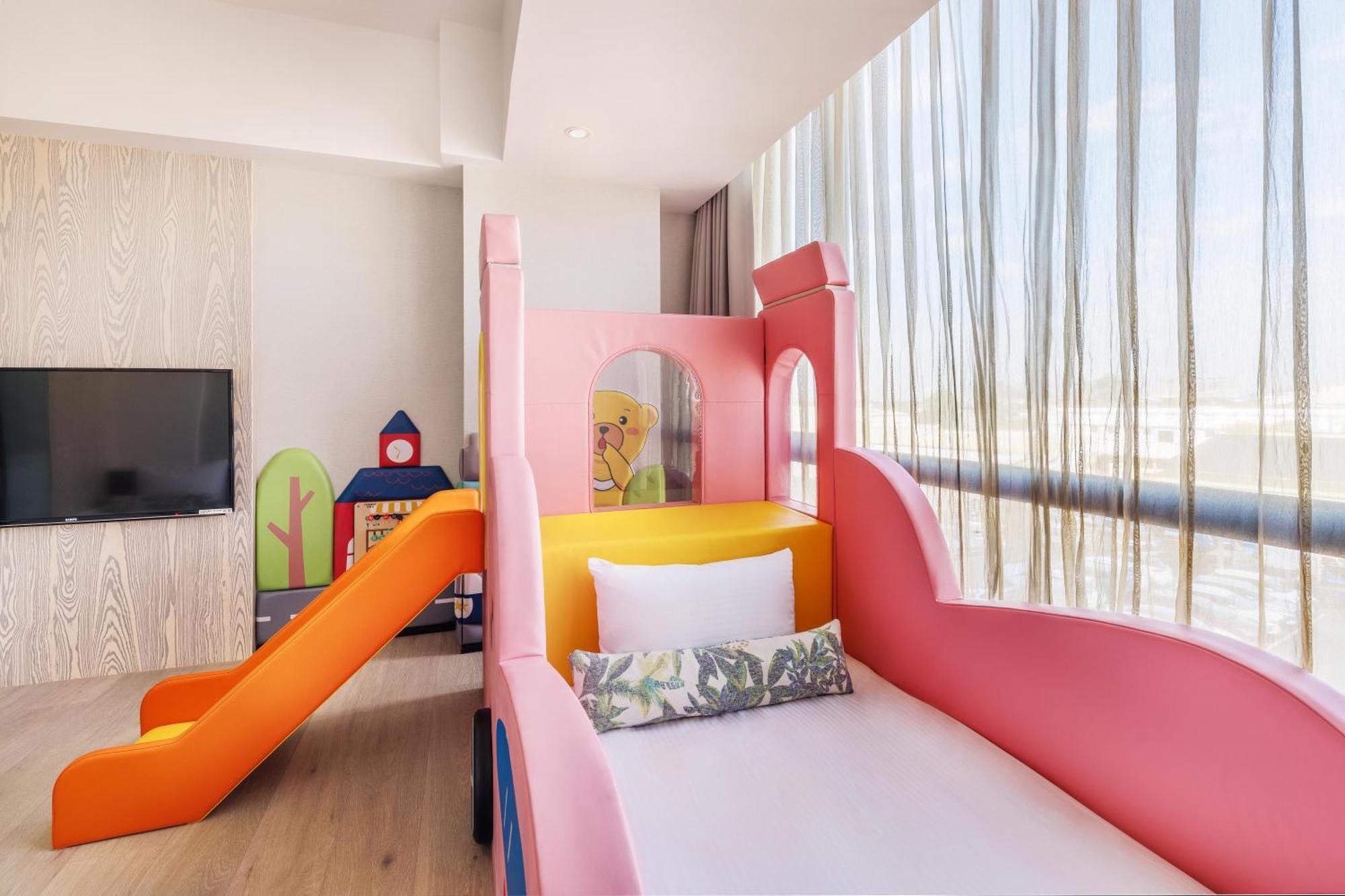 Hsin Hotel Цзяї Екстер'єр фото Family Suite